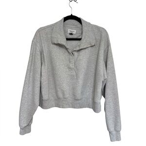 American Eagle Women’s Cropped Pullover Sweatshirt in Gray - Size M